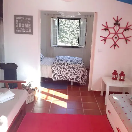 Caminho Casal Da Serra 度假居 *